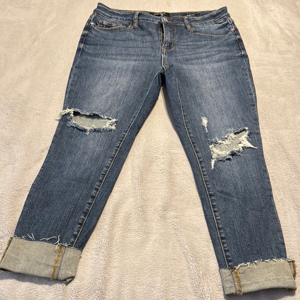 Judy Blue cropped jeans